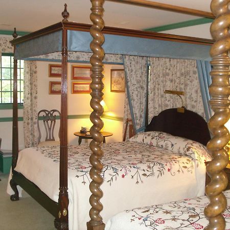 Newport House Bed & Breakfast Williamsburg Bilik gambar