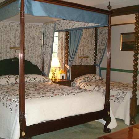 Newport House Bed & Breakfast Williamsburg Bilik gambar